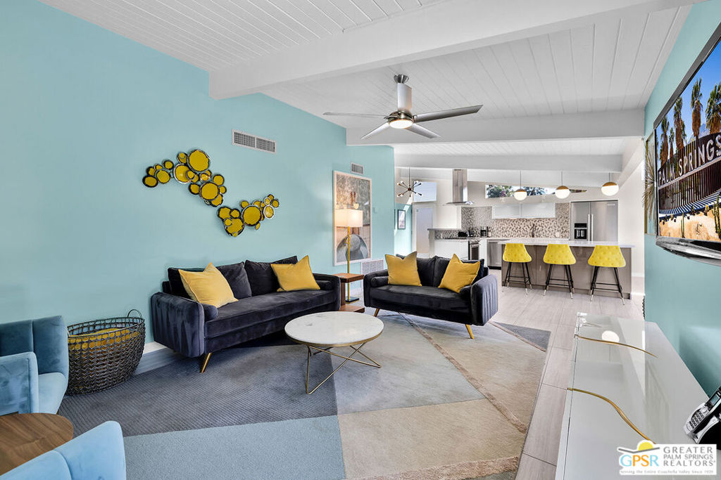 Racquet Club East - Residential