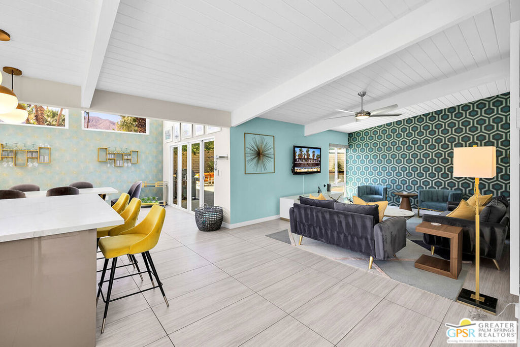 Racquet Club East - Residential