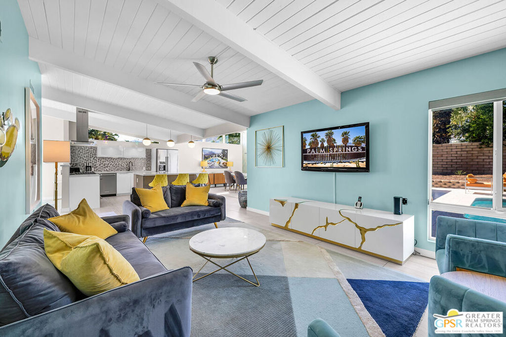 Racquet Club East - Residential