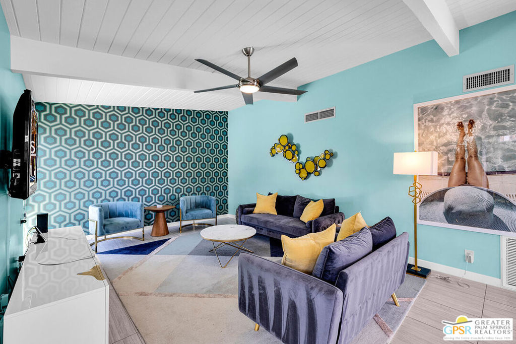 Racquet Club East - Residential