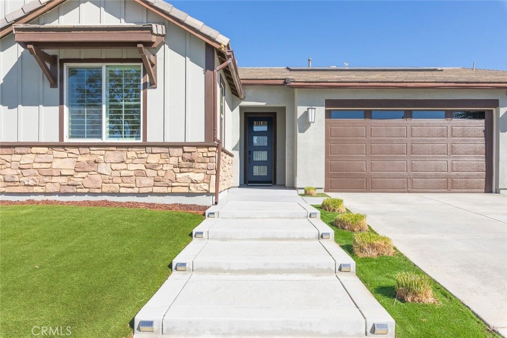 29646 Saddlebred Circle