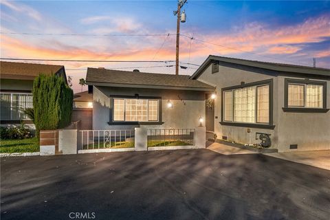Photo of 11816 La Reina, Downey, CA 90241 (MLS # DW25234578)