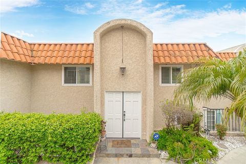 2265 Ohio Avenue Signal Hill CA 90755