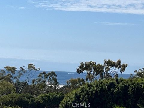 Photo of 352 Y Place #B, Laguna Beach, CA 92651 (MLS # OC25134034) Photo of 352 Y Place #B, Laguna Beach, CA 92651 (MLS # OC25134034)