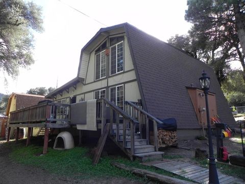 Photo of 29057 Oak Lane Ln, Pine Valley, CA 91962 (MLS # PTP2508551)