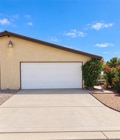 Photo of 197 Summit View DR, Calimesa, CA 92320 (MLS # IG26206482)