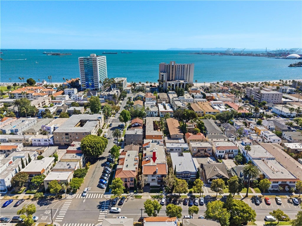 1758 E 2nd Street 204, Long Beach CA 90802