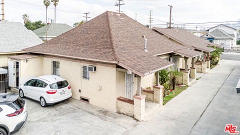 Photo of 1209 Irolo Street, Los Angeles, CA 90006 (MLS # 26995695)