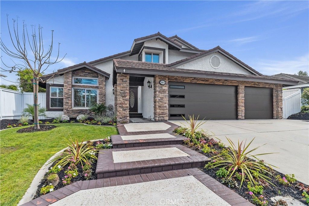 Photo of 28372 La Falda, Laguna Niguel, CA 92677 (MLS # OC26034232)