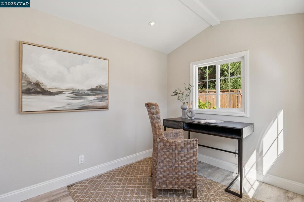 BURTON VALLEY - Residential
