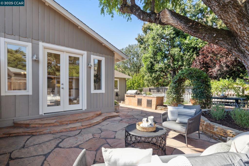BURTON VALLEY - Residential