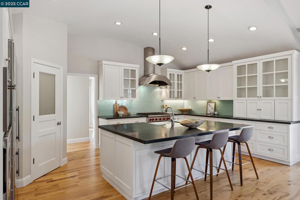 BURTON VALLEY - Residential