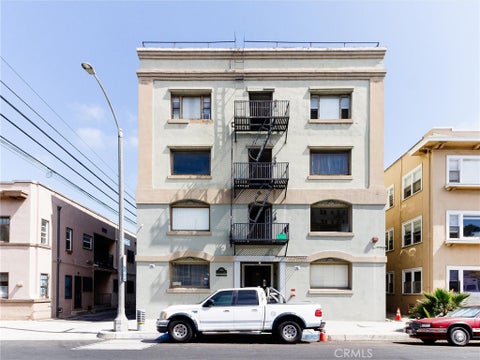 Photo of 323 W 4th. Unit 101 ST, Long Beach, CA 90802 (MLS # PW26163726)