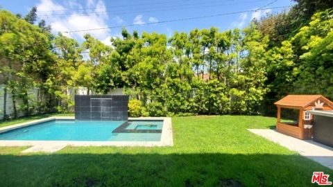 Photo of 9607 Kirkside Road, Los Angeles, CA 90035 (MLS # 25613163)