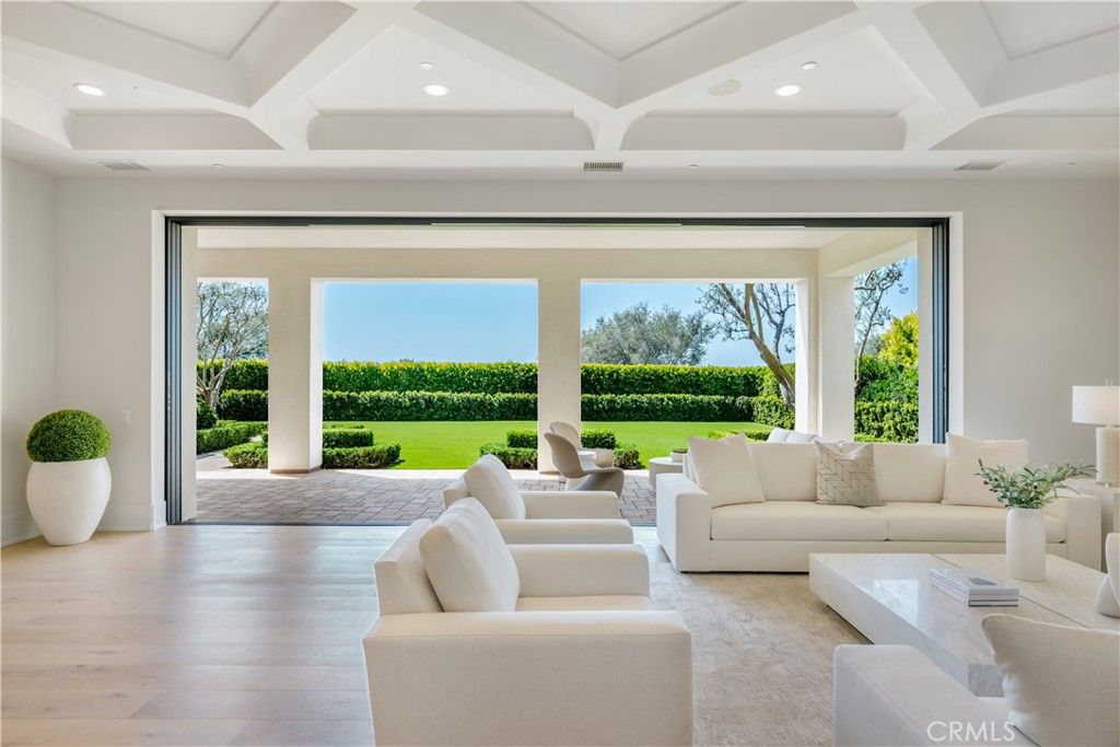 Photo of 25 Spinnaker, Newport Coast, CA 92657 (MLS # LG26084142)