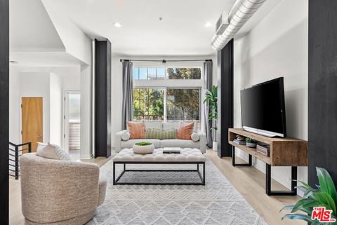 Photo of 5350 Playa Vista Drive #14, Playa Vista, CA 90094 (MLS # 25622197)