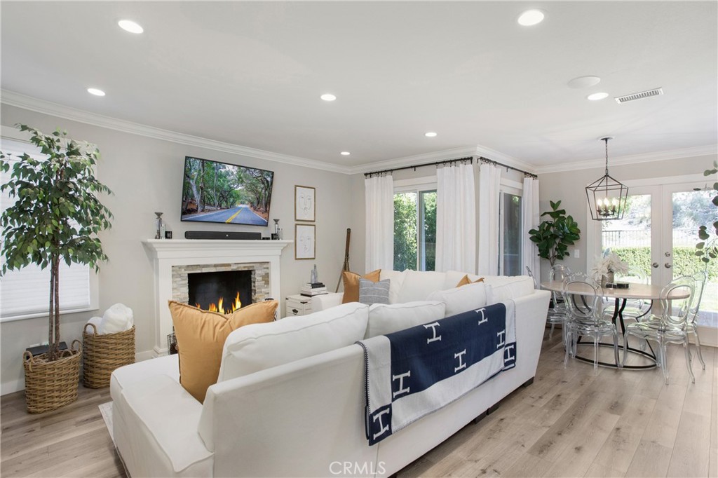 Oakmont (OM) - Residential