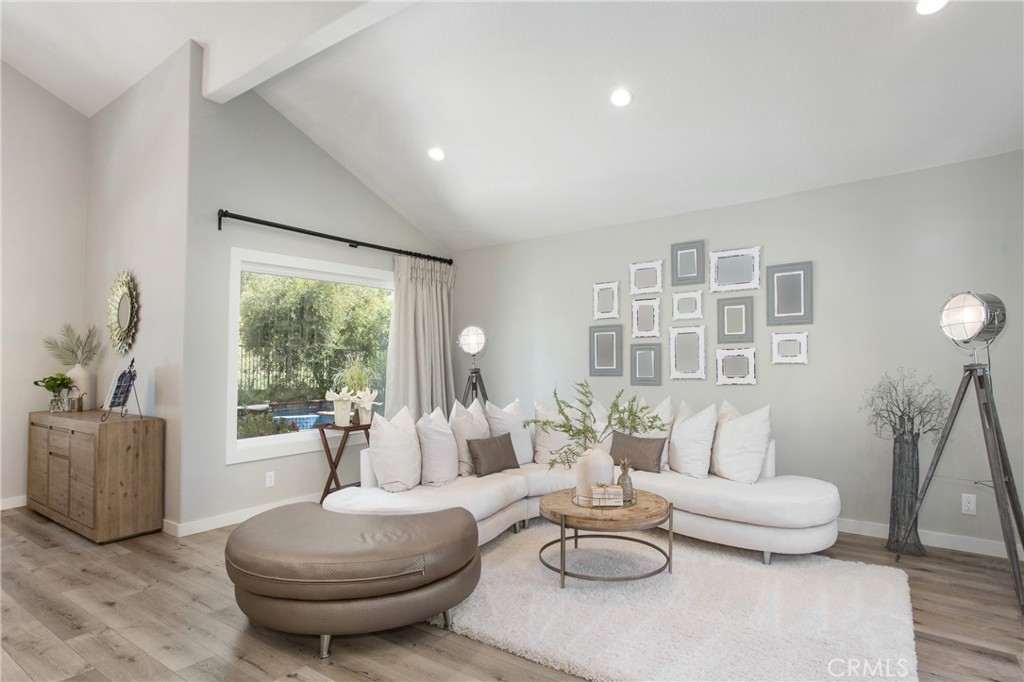 6 Eastridge