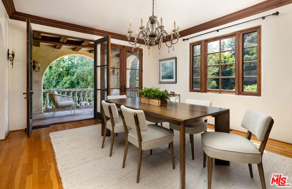 Montecito, California 93108, United States, 5 Bedrooms Bedrooms, ,6 BathroomsBathrooms,Residential,Active,172569