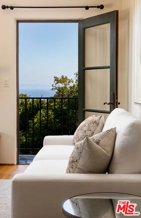 Montecito, California 93108, United States, 5 Bedrooms Bedrooms, ,6 BathroomsBathrooms,Residential,Active,172569