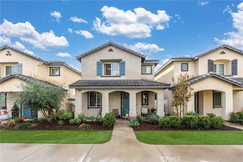 Photo of 507 Villa Way, Colton, CA 92324 (MLS # CV26004922)