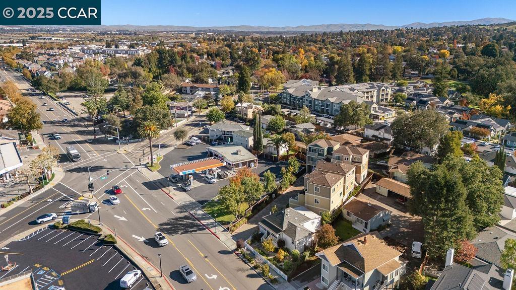 DOWNTOWN - Residential