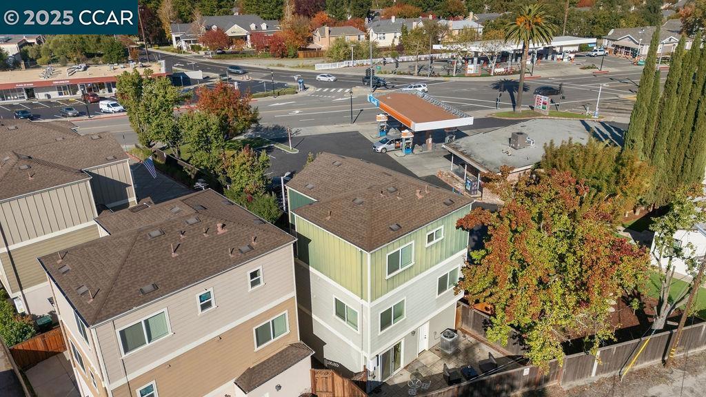 DOWNTOWN - Residential