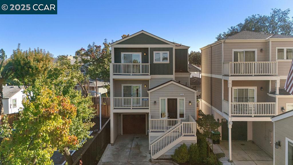 DOWNTOWN - Residential