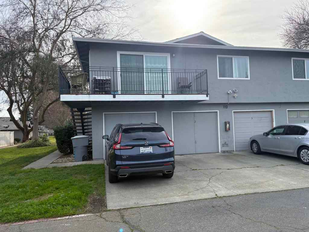 Photo of 110 Del Rio Ct Ct #4, Vacaville, CA 95687 (MLS # 41122879)