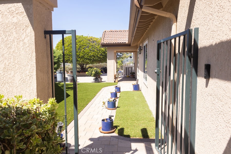 27395 Paseo Placentia