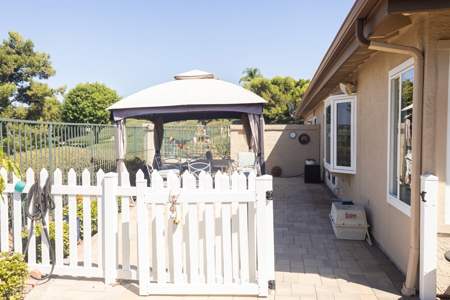 27395 Paseo Placentia