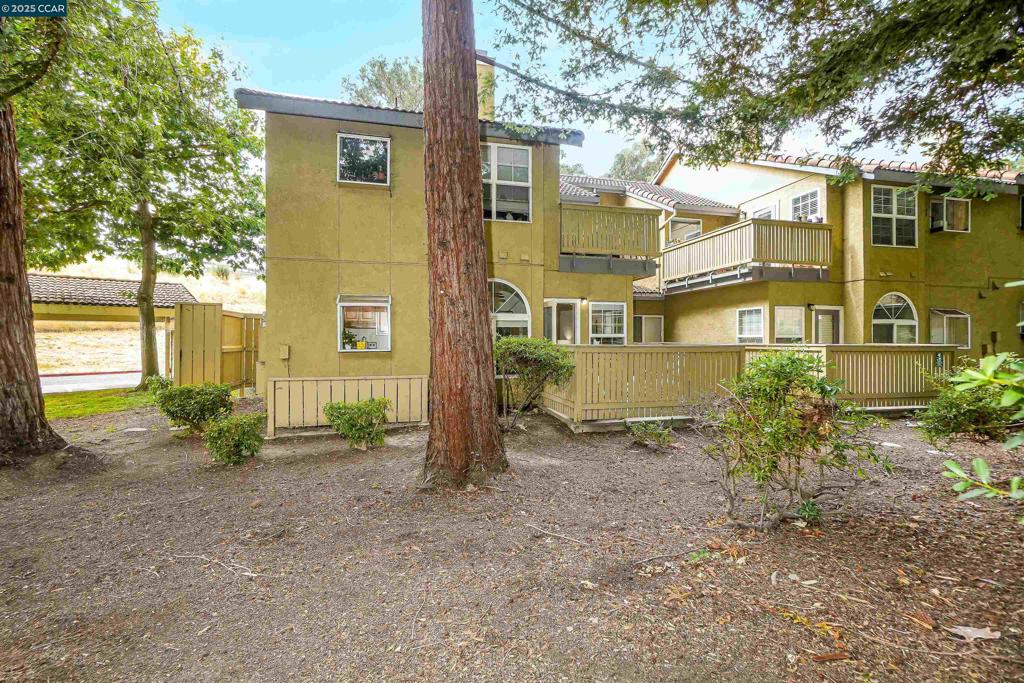 FOREST RUN - Residential