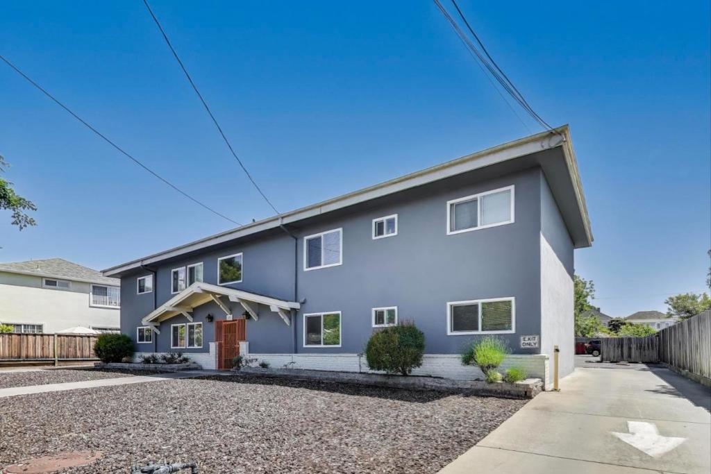 524 Buena Vista Avenue