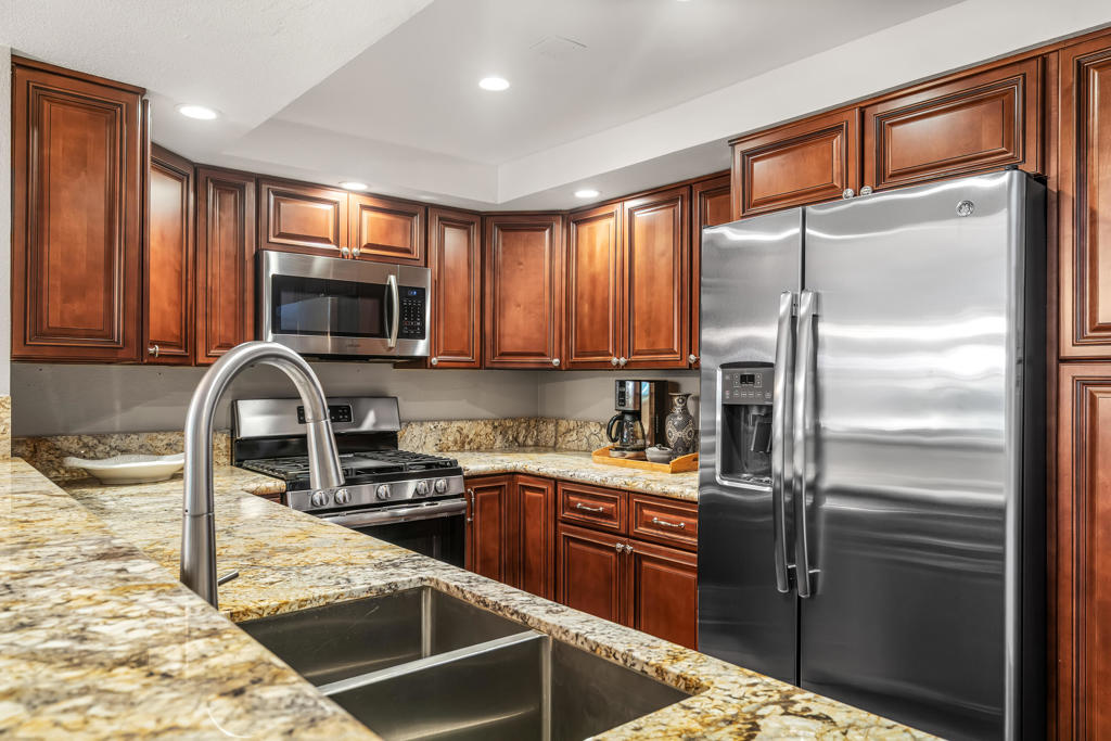Canyon West Estates - Residential