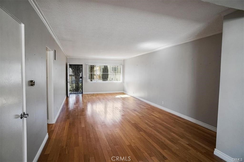 1757 N Normandie Avenue 8