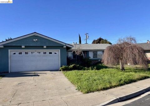Photo of 8588 Ardmore Pl Pl, Dublin, CA 94568 (MLS # 41131594)