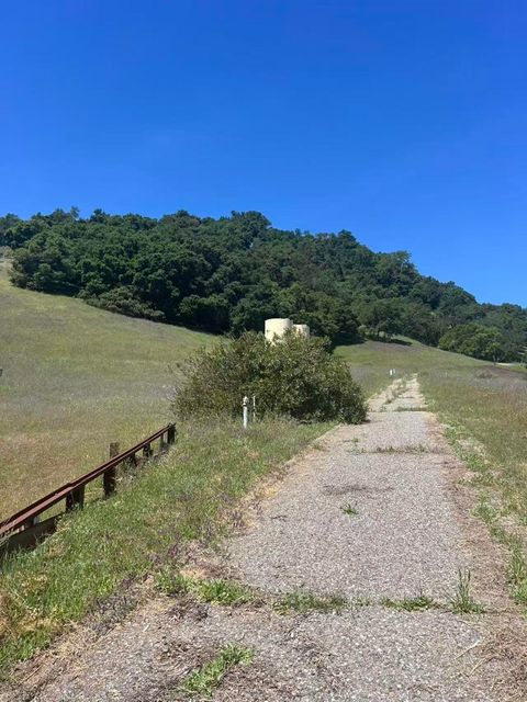 13160 Uvas Rd Morgan Hill CA 95037