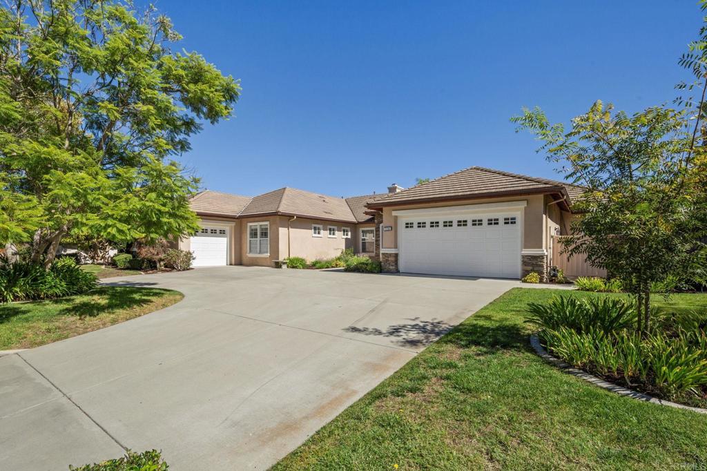 2216 Blossom Hill Lane