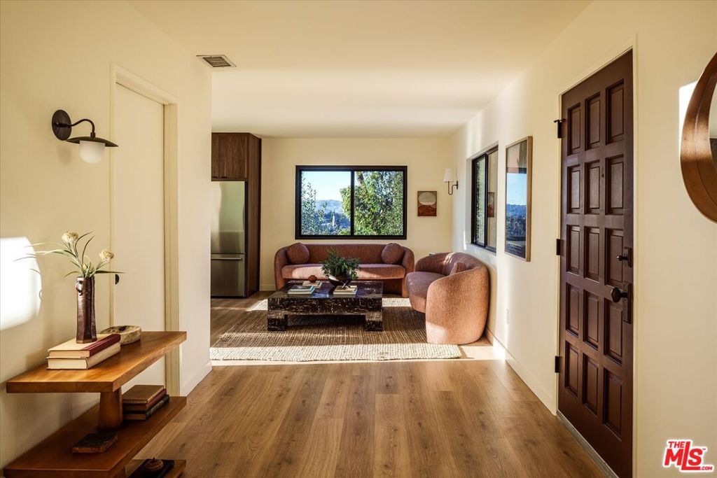 Photo of 4249 Torreon Drive, Woodland Hills, CA 91364 (MLS # 26637921)