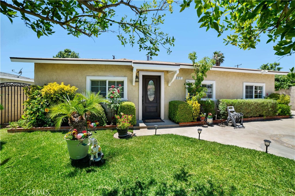 2037 Park Rose Avenue