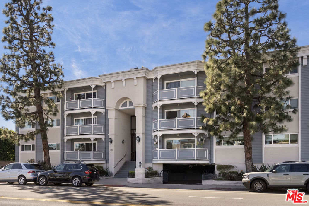 2411 Prospect Avenue 112