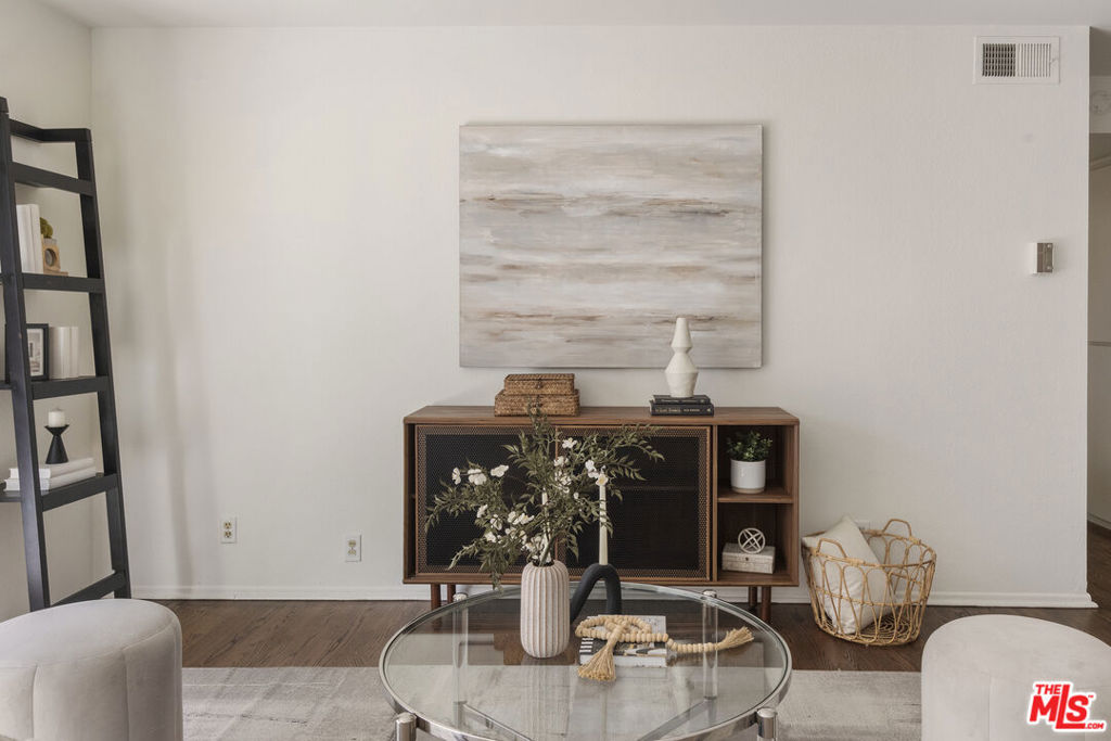 2411 Prospect Avenue 112