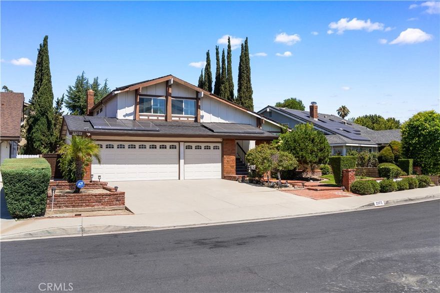 Sharp Tri-Level in Walnut School District. 4 bedrooms 3 remodeled bathrooms, Formal living room with vaulted ceiling, Formal dining room with vaulted ceiling, Remodeled kitchen with chefs stainless steel stove, Huge family room with fireplace and wet bar. NEW interior paint, New wood shutters throughout, New marble flooring in entry, dining room and kitchen, New crystal chandeliers, Wainscoting, Remodeled pool and storage under covered patio deck and much more. 3 car garage with automatic garage door openers. Leased Solar System. 1 block away from Chaparral Middle School, 1/2 mile to Maple Hill Elementary School and 1.5 miles to Diamond Bar High School. Must see home.



https://vimeo.com/1117993552