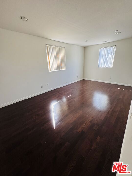 8822 Orchard Avenue 8820