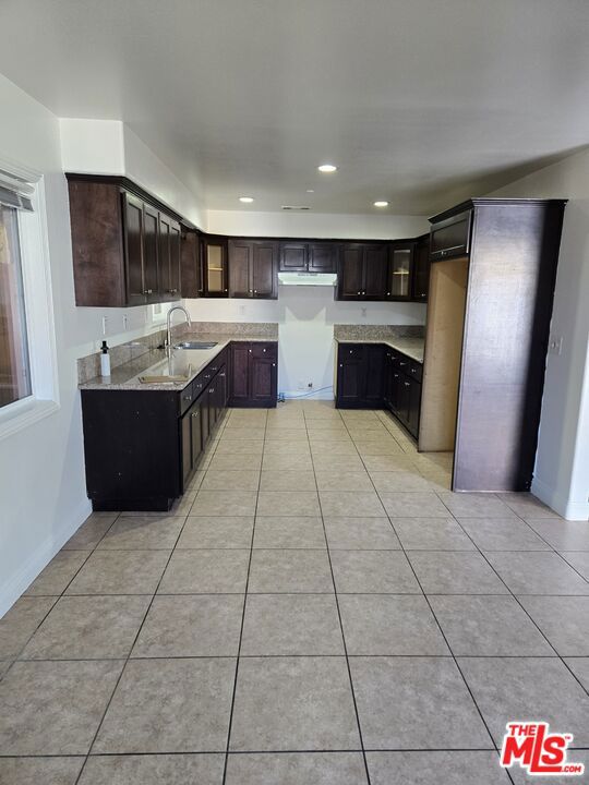8822 Orchard Avenue 8820