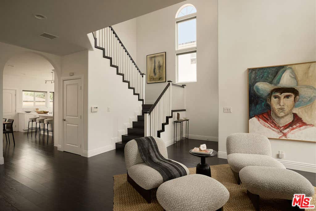 Photo of 2955 Kelton Avenue, Los Angeles, CA 90064 (MLS # 26844195)