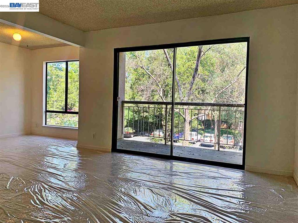 430 430 N Civic Dr 208