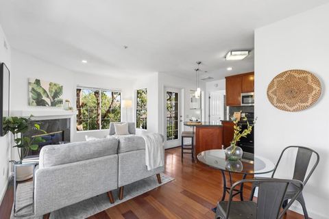 Photo of 727 ROBINSON AVE Ave #C, San Diego, CA 92103 (MLS # NDP2603364)