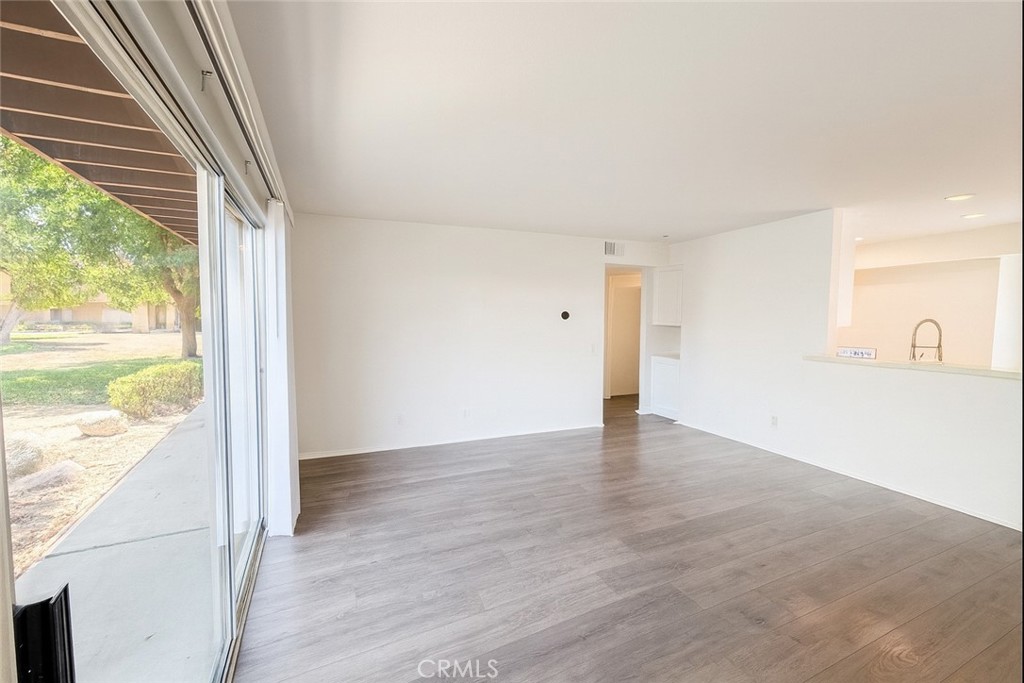 1365 Crafton Avenue 1113