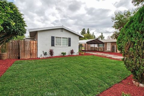 629 S Sage Rialto CA 92376